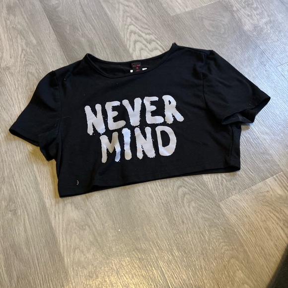 ROMWE Black Crop Top with 'Never Mind' Print - Picture 2 of 4